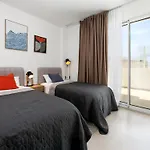 Bayview Collection Free & Padel By Interhome Appartement